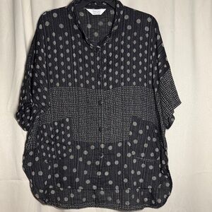 Mao mam Polka Dot Short Sleeve Bat Wing Button Down Top One Size Black Gray